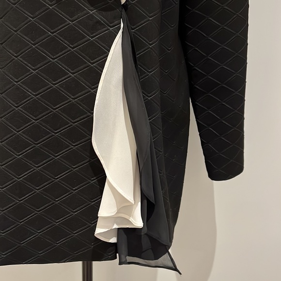 Donna Vinci Vintage Over Size Ruffled Black Blazer - Picture 13 of 17